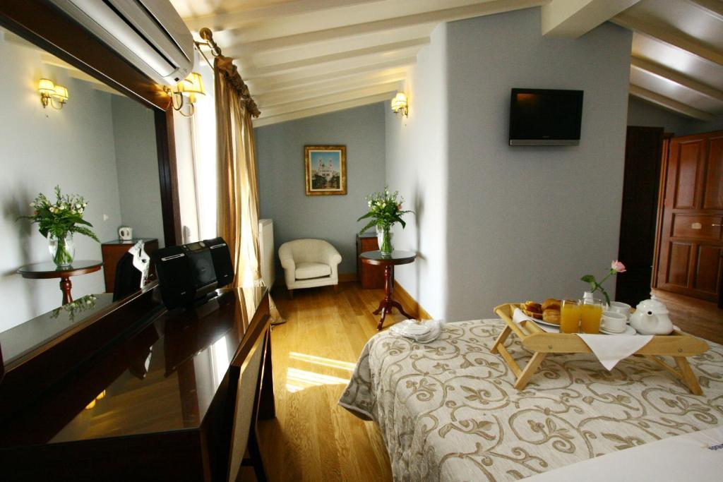 Apollonion Palace Ermoupoli Room photo